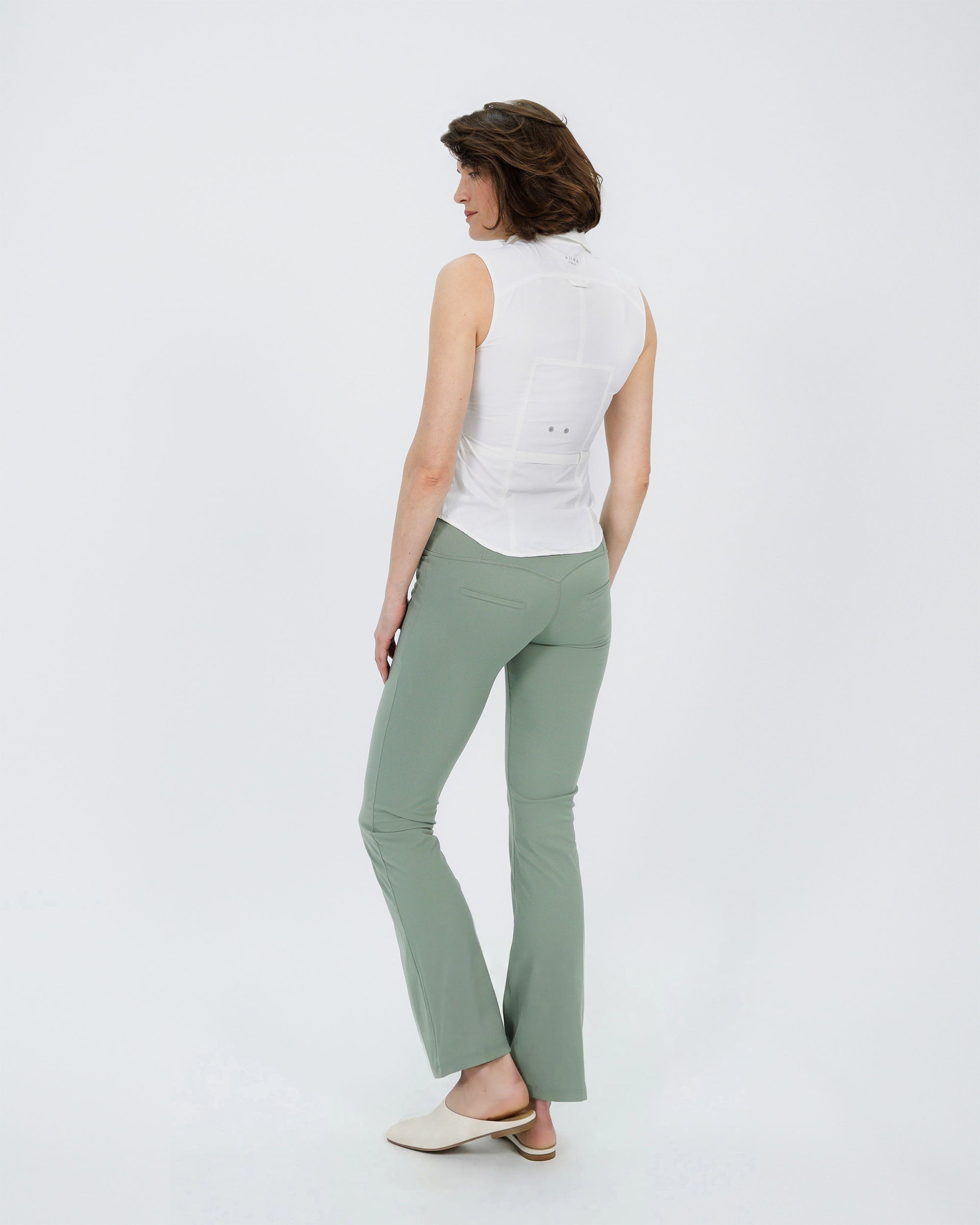 Active Tailored Shirt Vest white