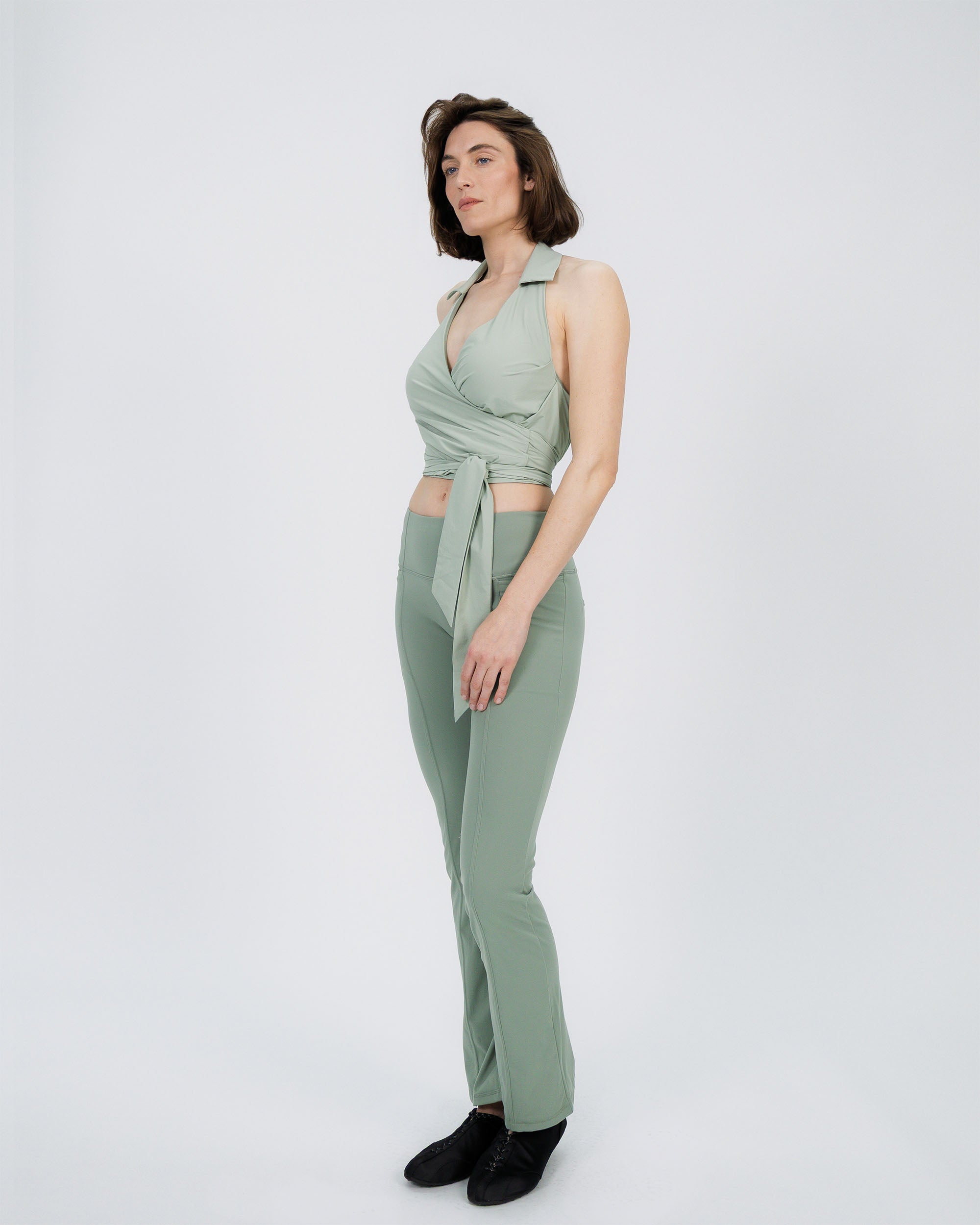 Travel Wrap Top with Collar sage