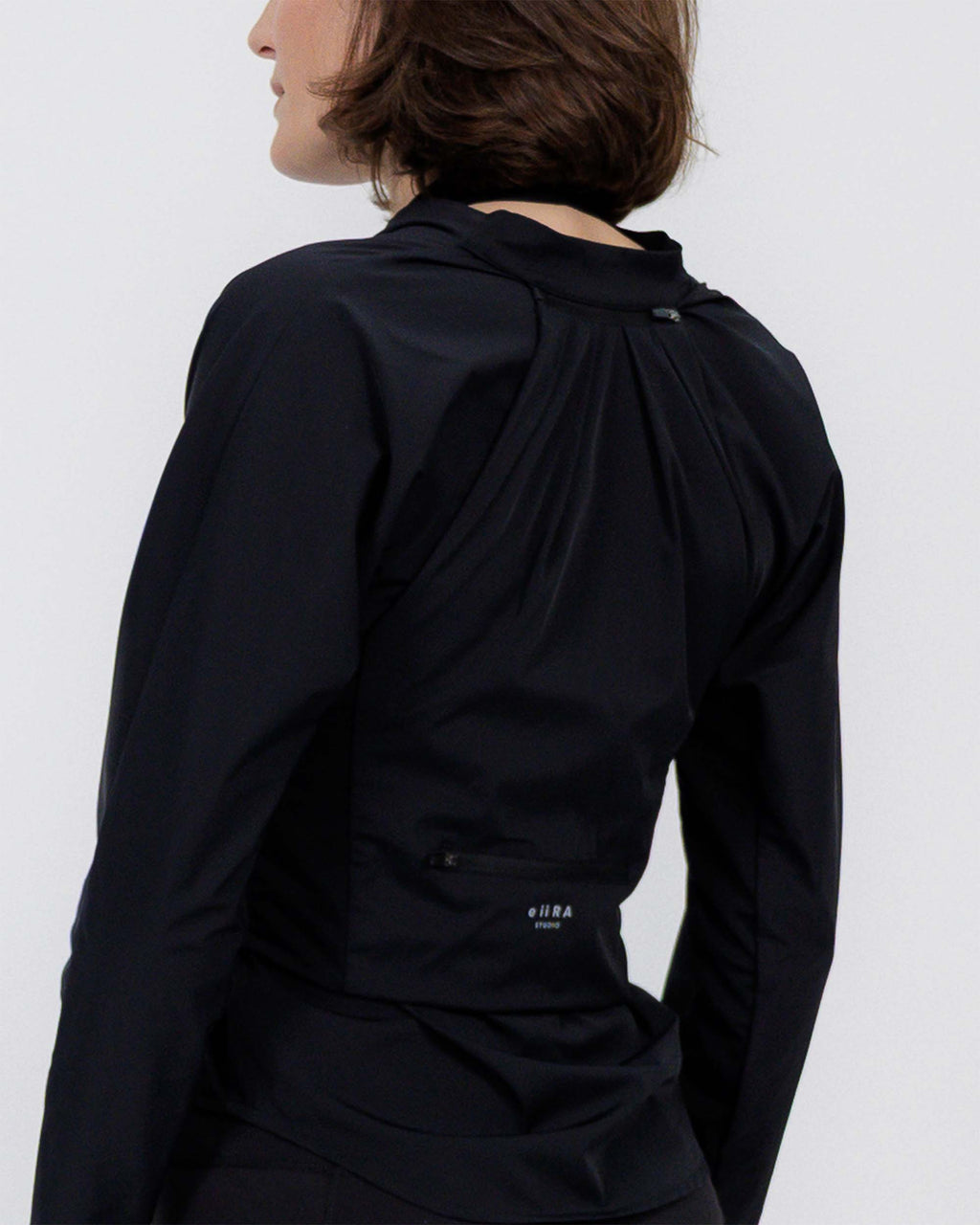 Travel Shirt with Adjustable Backpack black