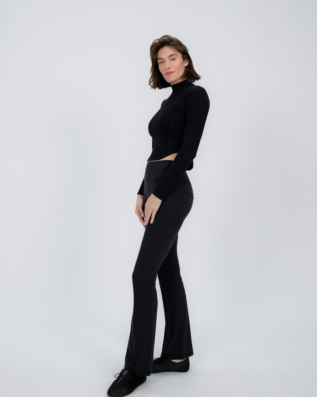Active Sculpting Turtleneck black