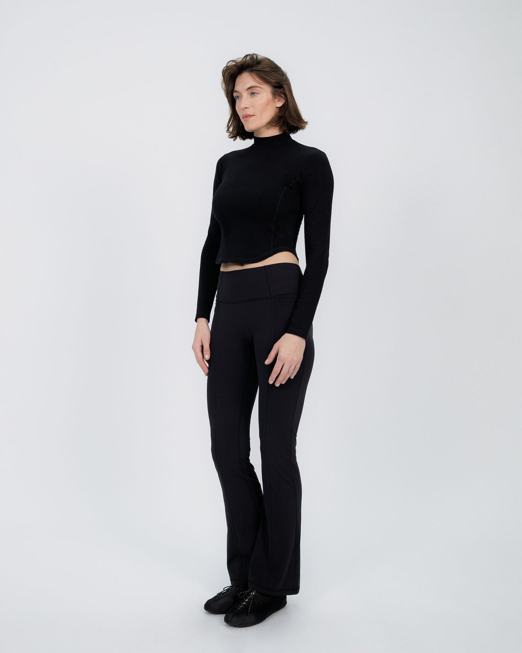 Active Sculpting Turtleneck black