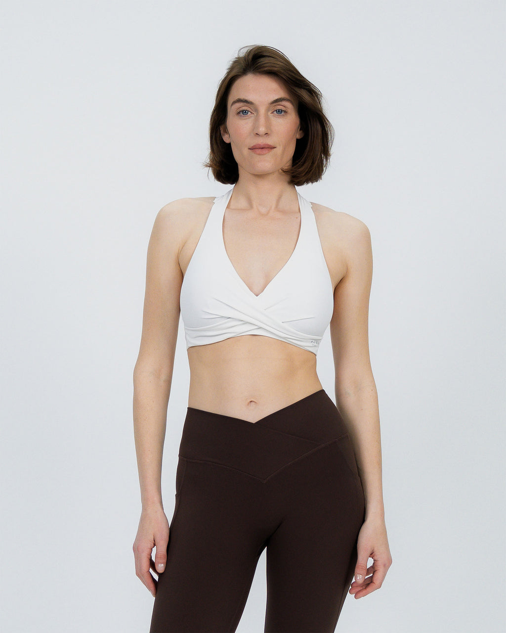 Embrace Halterneck Sportsbra white