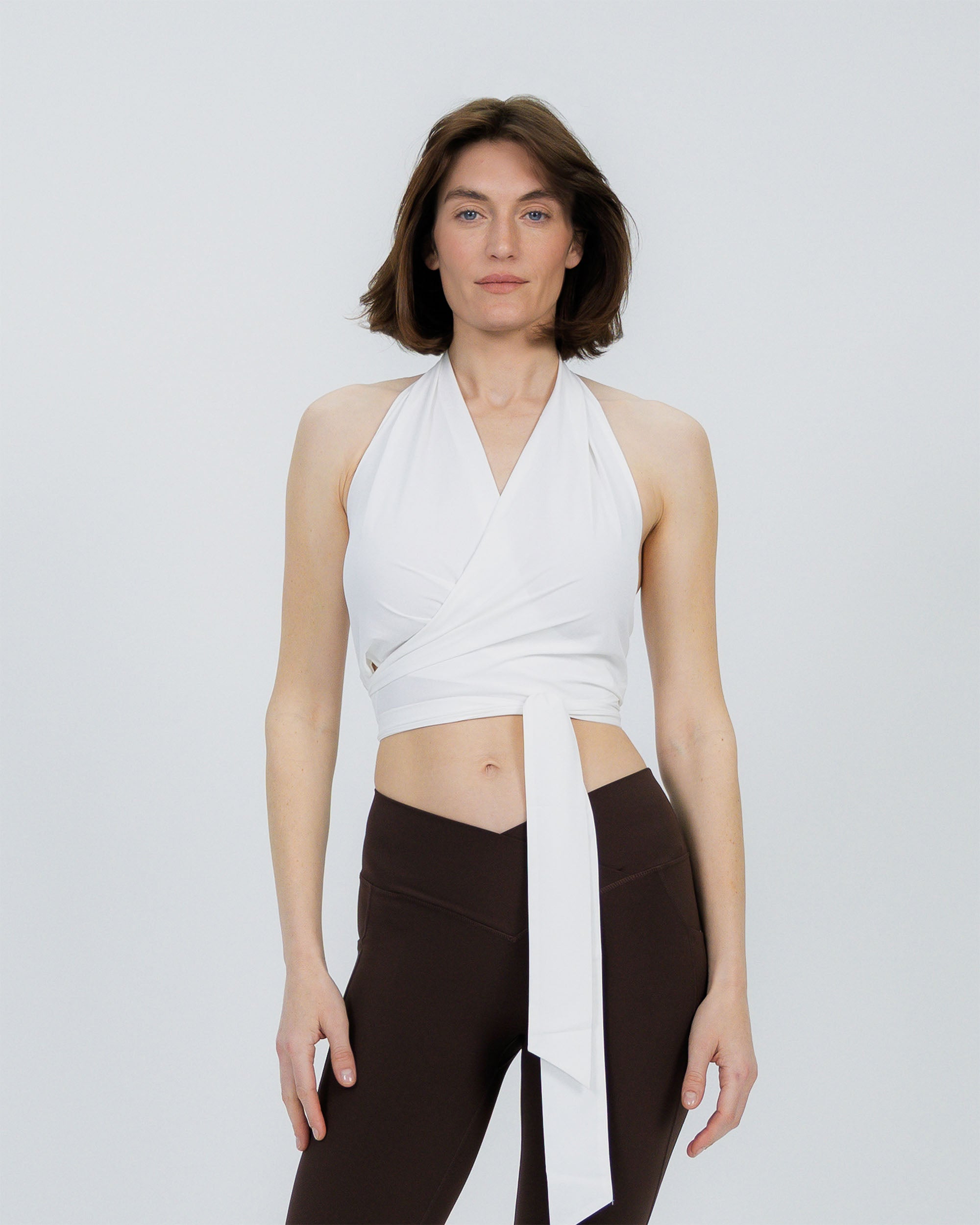 Quick Dry Essential Wrap Top white