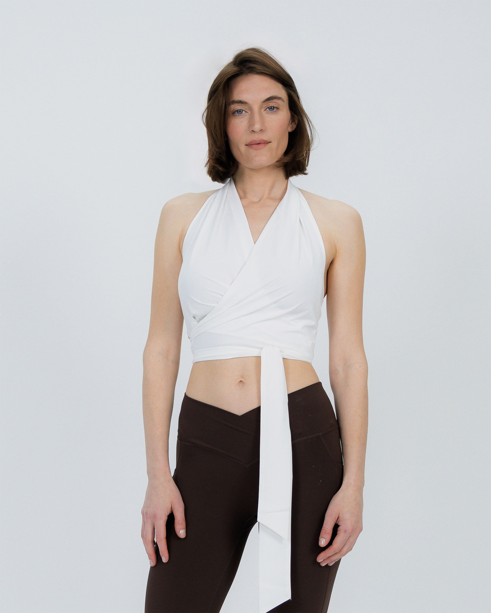 Quick Dry Essential Wrap Top white